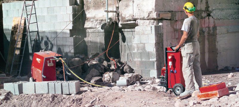 SI SP-M/H Cabo diamantado sinterizado (concreto) Fio diamantado prêmio projetado para velocidade equilibrada e longa vida em todos os tipos de concreto e ferro fundido (serra de fio de 15-30kW) Aplicações 1